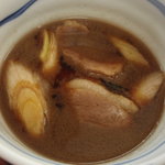 三たて蕎麦 やじま - 鴨の汁。辛め目のつゆが、・・専門家は甘党です。私はうまいと思うけど。