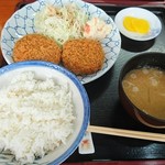 吉井十八 - 東京Xのミンチカツ定食800円