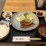 食堂 松月 - メヒカリ竜田揚定食
      ２０１６年１０月１１日実食