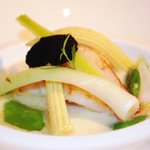 レストランひらまつ 広尾 - 的鯛のロースト　季節の野菜とポタジュールソース