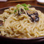 蓮香 - ブラックトリュフの麺