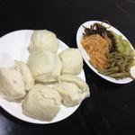 華蔵寺 - 馒头（マントウ）と副菜