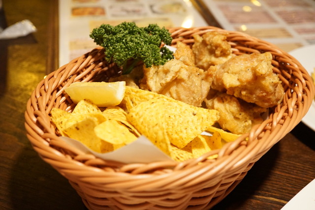 どん底 image