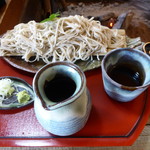 さかい - 三番め、これは、大盛りそば。