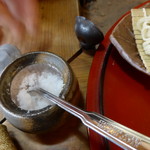 さかい - オホーツクの塩。富山の藻塩も使う時あり。