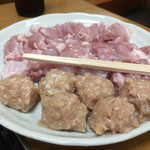 ちゃんこ蔵前 - たっぷりの団子と鶏肉！