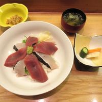 鮨菜旬炉料理 笑和 - 笑和真心御膳[まぐろ・さわら丼](2016/10/11撮影)