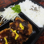 勝烈庵フーズ - ヒレかつ弁当820円