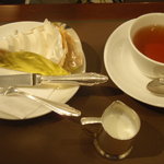 ウエスト青山ガーデン - サツマイモのタルト