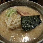 らあ麺 やったる - らぁ麺醤油