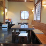 花野そば - 店内