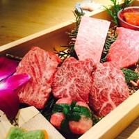 肉亭ふたご iki 新宿店 - 本日の厳選部位盛り　