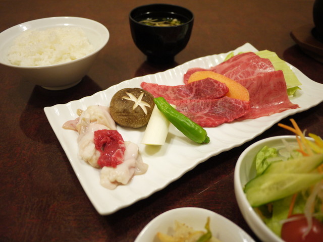 一升びん 四日市店 泊 焼肉 食べログ