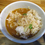 らーめん屋 一火 - 御飯にスープ