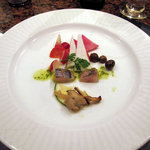 コルザ - 関鯵のマリネ　バジルソース　岩手産焼松茸添え