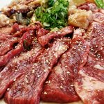 富鶴 - 【焼肉盛合せ】