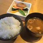 飛騨牛一頭家 馬喰一代 名古屋 - ご飯・味噌汁