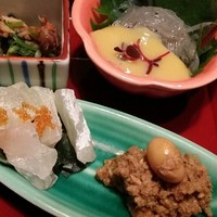 土佐料理 司 阪急グランドビル店 - 先つけ珍味４種(足摺会席)