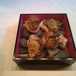 ヒカリヤ ニシ - 昆布と海老とウニの前菜