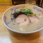 とんこつラーメン 博多屋台 - 