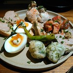 Yakitori & Tapas トリウオ - 