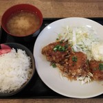 元住吉鶏唐揚専賣店 - 2016.10.11撮影
            油淋鶏定食（ご飯は大盛）