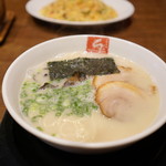 久留米ラーメン清陽軒 - すっぴんラーメン