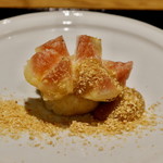 ごだん 宮ざわ - 鮎のみをほぐした餅とイチジクの天ぷら