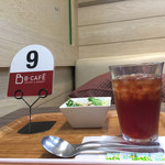 ビー カフェ - 