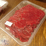 山崎精肉店 - 「馬刺し　特選　200g」　１４００円