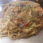 Okonomiyaki Hiroshima - ・肉玉そばＷ 810円
                        ・野菜増量 200円