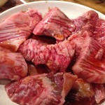 仙台牛焼肉　と文字 - 肉々しい一皿