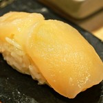 Sushi Sakae - ホタテ