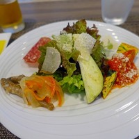 アルフォルトゥーナ - 本日の前菜＆サラダ
