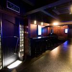 BAR MUSEE - カウンター席は15席ほどあります。
