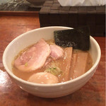 ヌードルズ - 味玉ラーメン