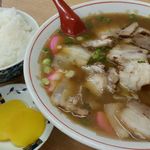 来々軒 - チャーシュー麺７００円とライス２００円　計９００円《2016年10月》
