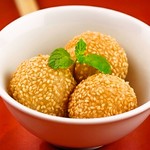 Sesame dumplings (3 pieces)