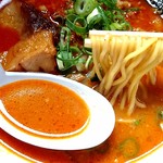 麺倉庫 じだい屋 - 肉味噌・赤【麺&スープ】