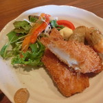 だいにんぐ友 - 鶏のしそチーズ竜田＆イカフライ　780円　2016.10