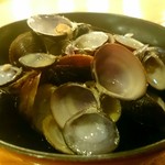 ニホンの食卓 つくみ - しじみ出汁最高の味噌汁3杯分の貝殻