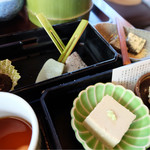 嵯峨とうふ　稲 - 手作りのお豆腐