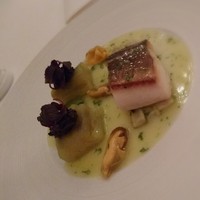 フランス料理 壺中天 - 本日の魚。