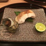 Shintomi Nagumo - スズキの塩焼きとサザエの壷焼き