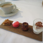 ラ クレリエール - プチフール