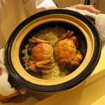 銀座 しのはら - 上海蟹の土鍋炊き込みご飯1