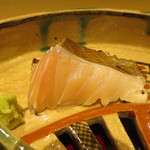 銀座 しのはら - 藁で燻した琵琶鱒2