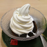 炙り寿司 虎 - ソフトクリーム＆コーヒーゼリー