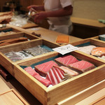 寿しの吉乃 - 本日のネタケース全貌☆