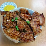 ぱんちょう - 豚丼･梅（1100円）